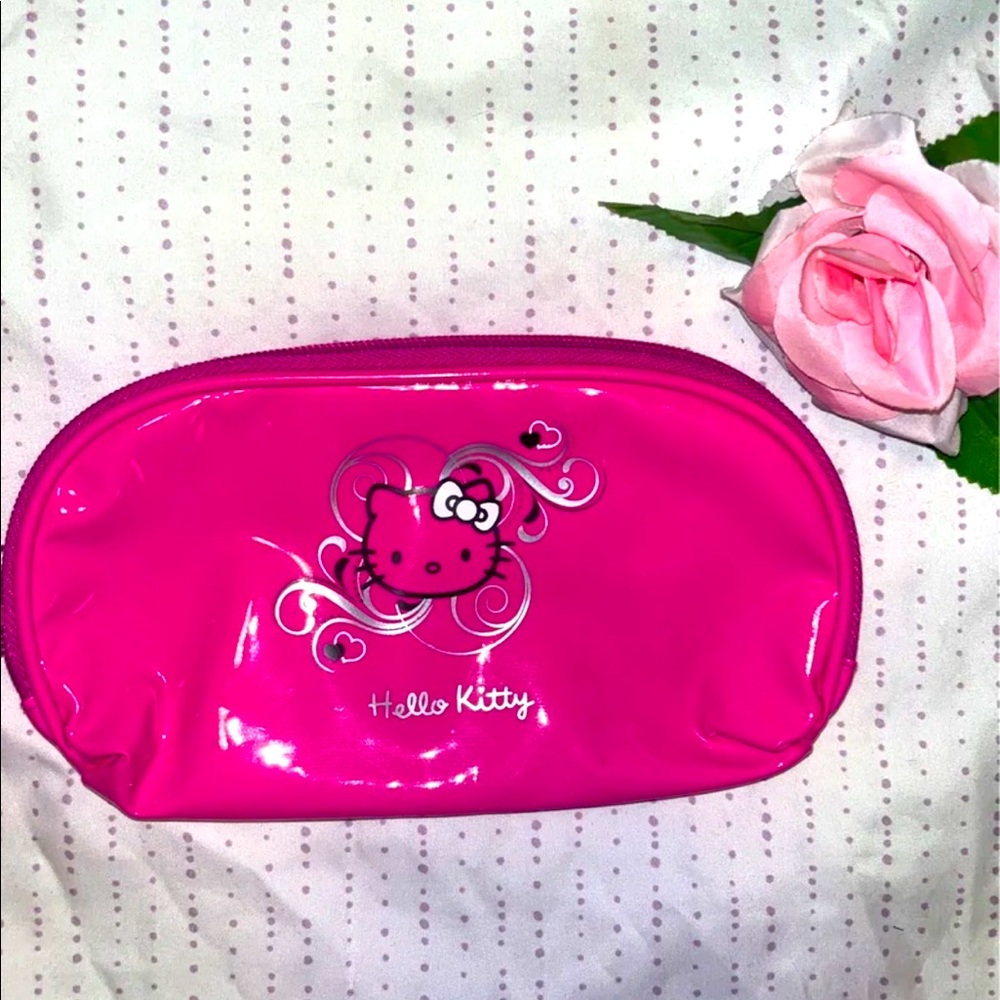 Hello Kitty Zipper Bag